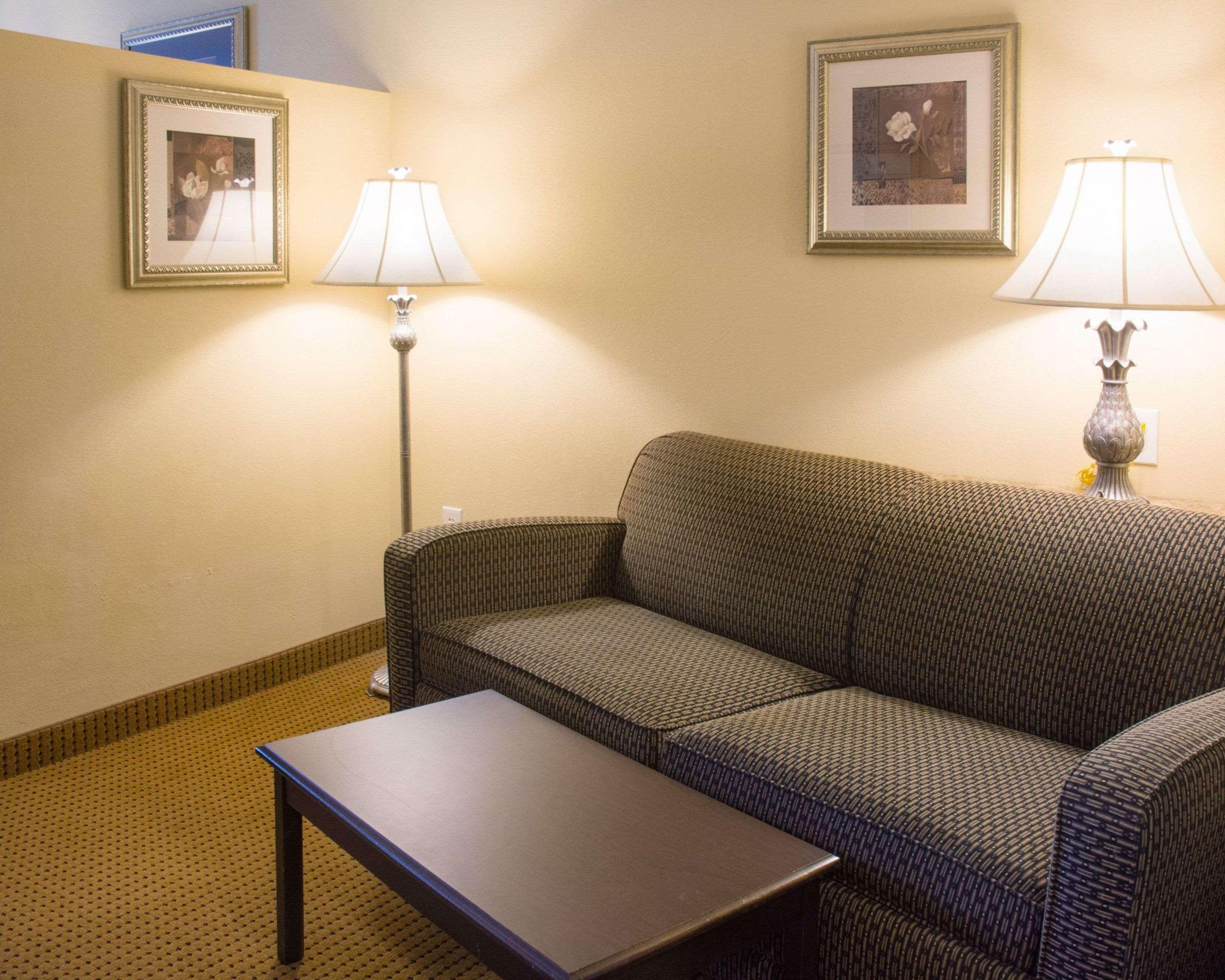 Comfort Suites Fredericksburg North Dış mekan fotoğraf